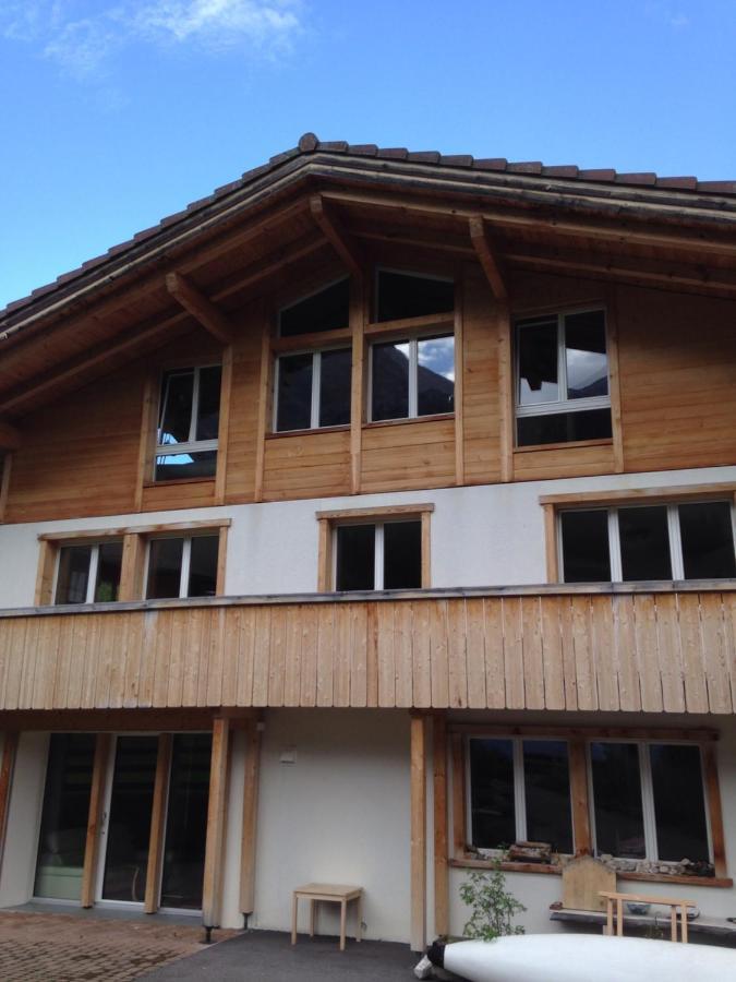 2-Zimmer Ferienwohnung,Parterre,Sitzplatz,Garage Adelboden Zewnętrze zdjęcie